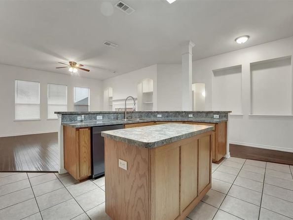 2502  Edgefield Trail , Mansfield Texas 76063
