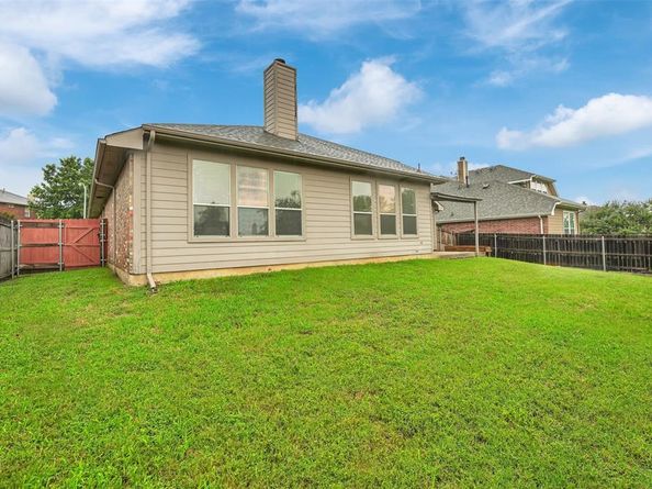 2502  Edgefield Trail , Mansfield Texas 76063