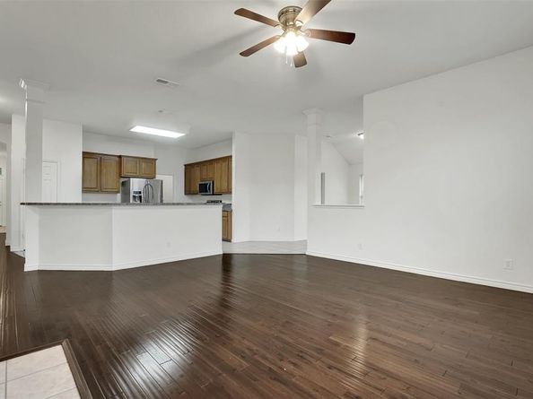 2502  Edgefield Trail , Mansfield Texas 76063