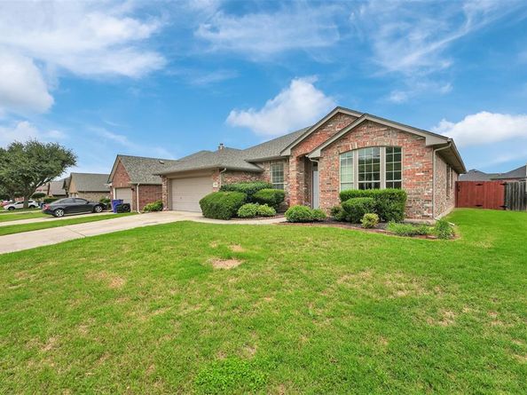 2502  Edgefield Trail , Mansfield Texas 76063