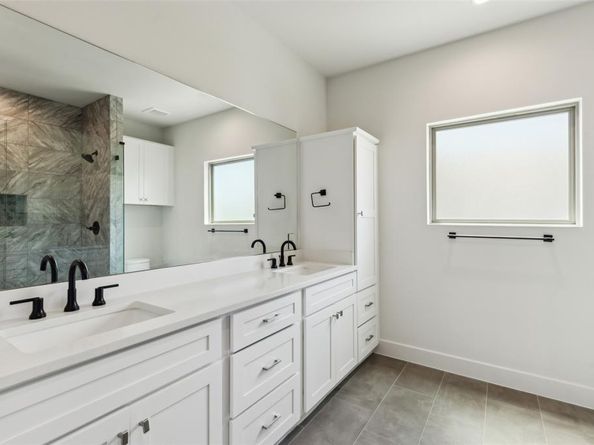 13900  Noel Road  401, Dallas Texas 75240