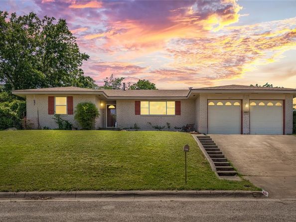 4817  Trena Street , Fort Worth Texas 76114