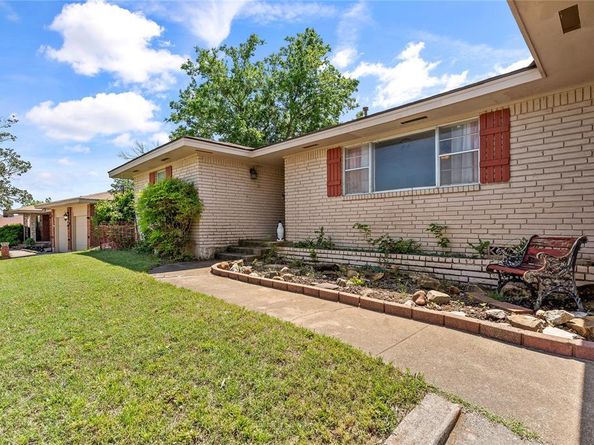 4817  Trena Street , Fort Worth Texas 76114