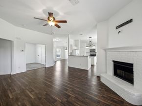 1036  Hollaway Circle , DeSoto Texas 75115