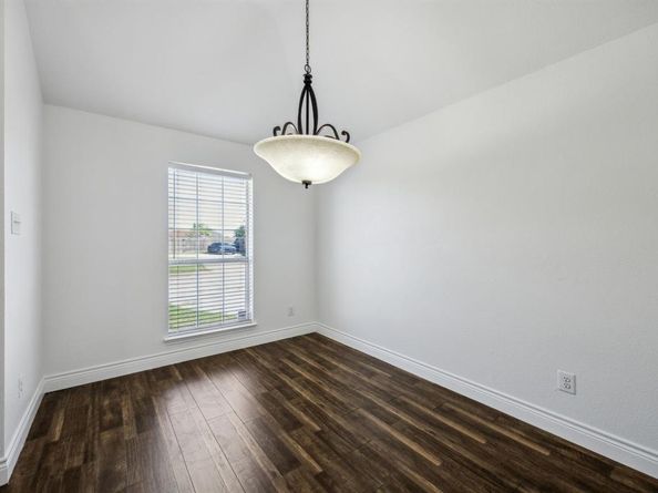 1036  Hollaway Circle , DeSoto Texas 75115