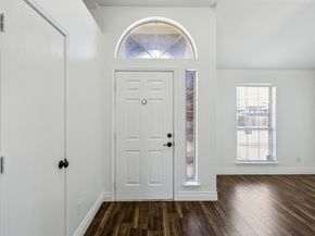 1036  Hollaway Circle , DeSoto Texas 75115