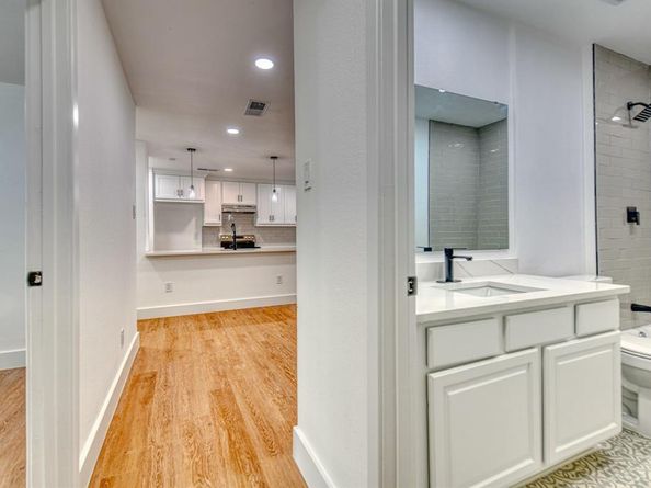 1225  Venus Street , Cedar Hill Texas 75104