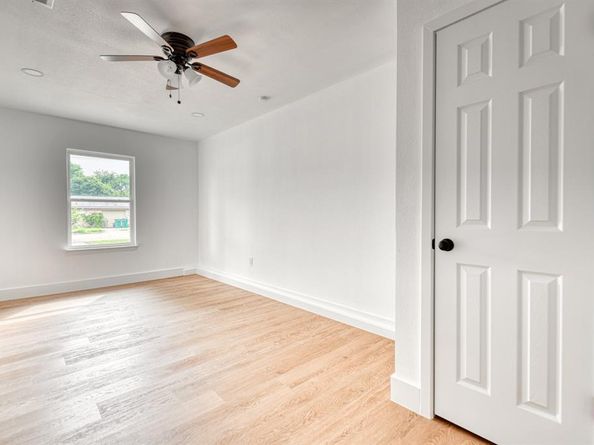 1225  Venus Street , Cedar Hill Texas 75104