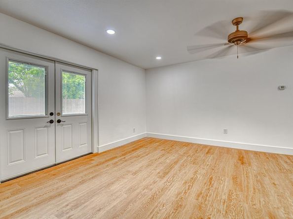 1225  Venus Street , Cedar Hill Texas 75104