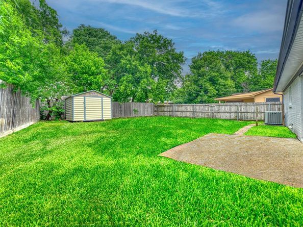 1225  Venus Street , Cedar Hill Texas 75104