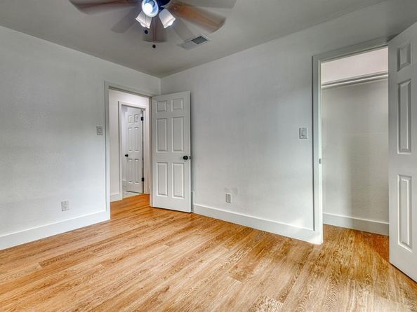 1225  Venus Street , Cedar Hill Texas 75104