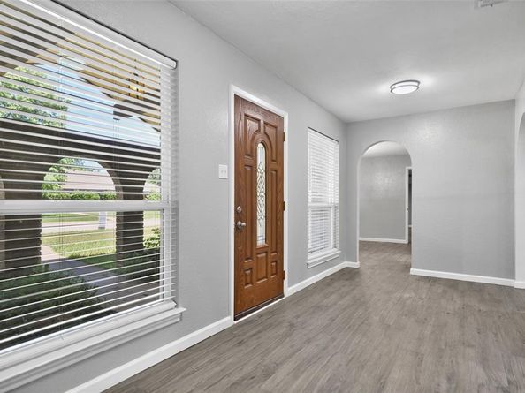6709  Santiago Avenue , Fort Worth Texas 76133