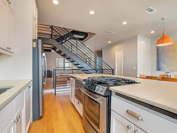 1909  Hope Way , Dallas Texas 75206