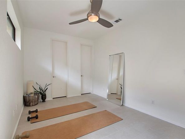 1909  Hope Way , Dallas Texas 75206