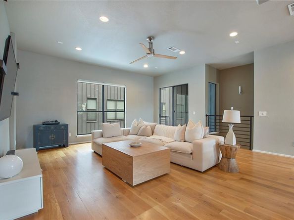 1909  Hope Way , Dallas Texas 75206