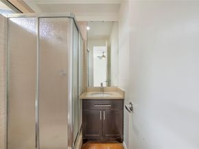 1909  Hope Way , Dallas Texas 75206