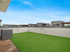 1909  Hope Way , Dallas Texas 75206
