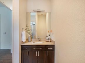 1909  Hope Way , Dallas Texas 75206