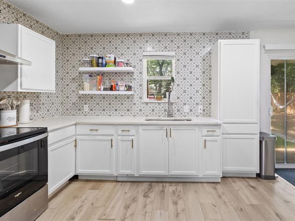 7116  Meadowbrook Drive , Fort Worth Texas 76112