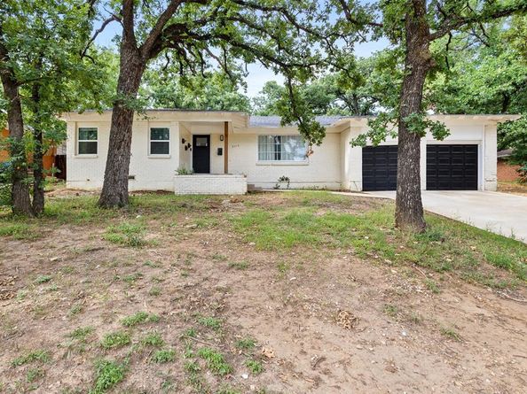 7116  Meadowbrook Drive , Fort Worth Texas 76112