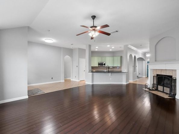 7701  Labrador Drive , Arlington Texas 76002