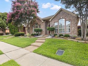 225  Wellington Road , Irving Texas 75063
