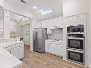225  Wellington Road , Irving Texas 75063