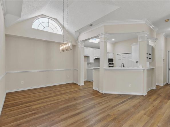 225  Wellington Road , Irving Texas 75063
