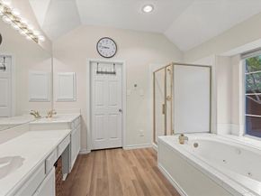 225  Wellington Road , Irving Texas 75063