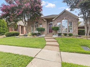 225  Wellington Road 