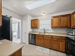 618  Dorchester Lane , Mansfield Texas 76063