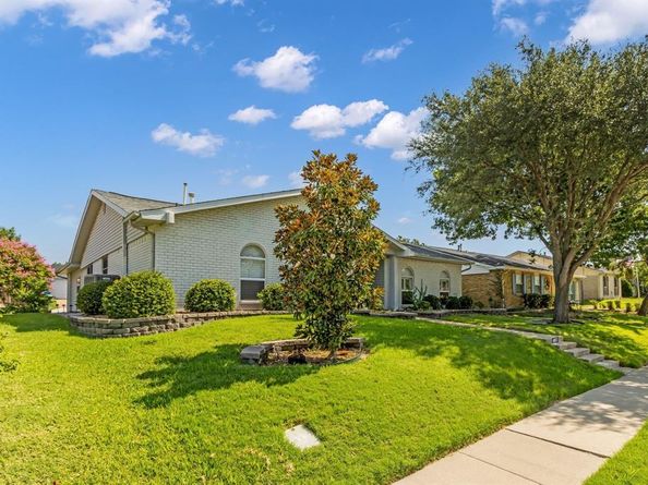 4821  Strickland Avenue , The Colony Texas 75056