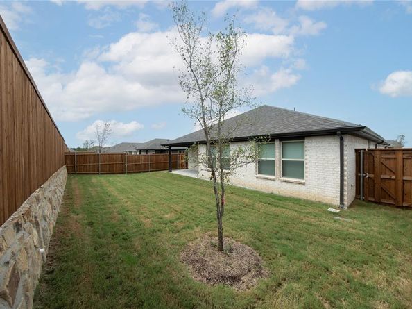 3929  Amethyst Drive , Celina Texas 75009