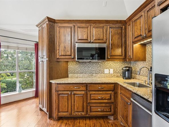 3113  Overlook Circle , Highland Village Texas 75077