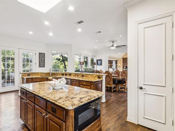 3113  Overlook Circle , Highland Village Texas 75077