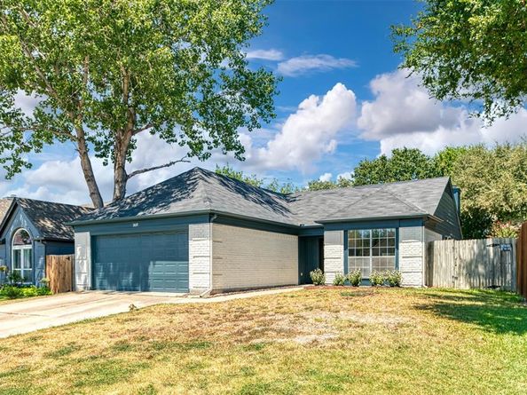 3825  Huckleberry Drive , Fort Worth Texas 76137