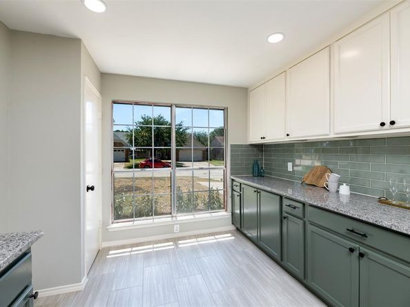 3825  Huckleberry Drive , Fort Worth Texas 76137