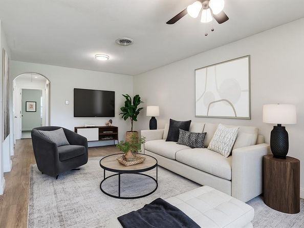 10019  Olmos Drive , Dallas Texas 75218