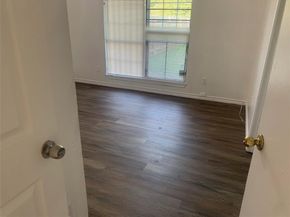 3824  Waldorf Street , Fort Worth Texas 76119