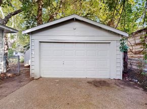 2814  Twyman Avenue , Dallas Texas 75215