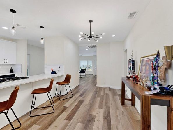 2814  Twyman Avenue , Dallas Texas 75215