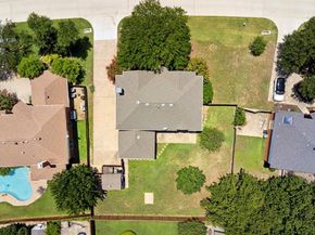 2027  Buffalo Bend Drive , Lewisville Texas 75067