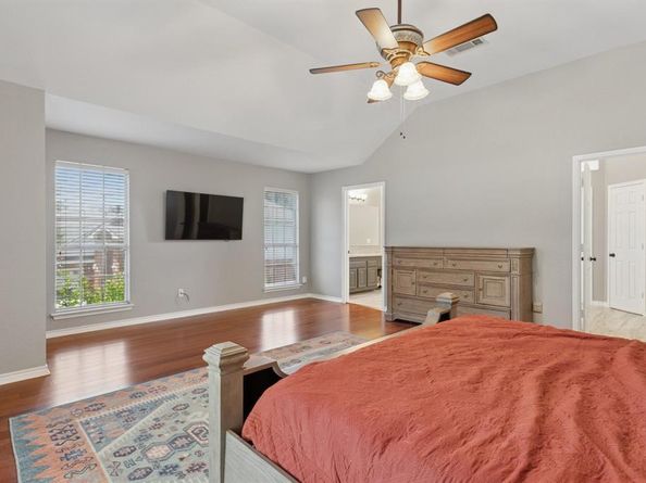 2027  Buffalo Bend Drive , Lewisville Texas 75067