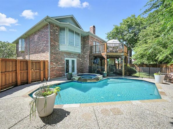 913  Hills Creek Drive , McKinney Texas 75072