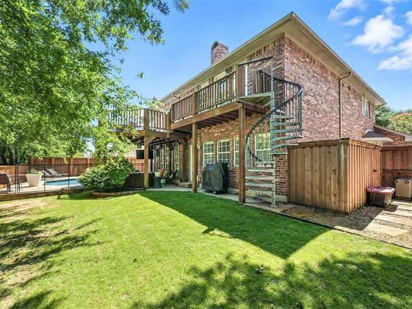 913  Hills Creek Drive , McKinney Texas 75072