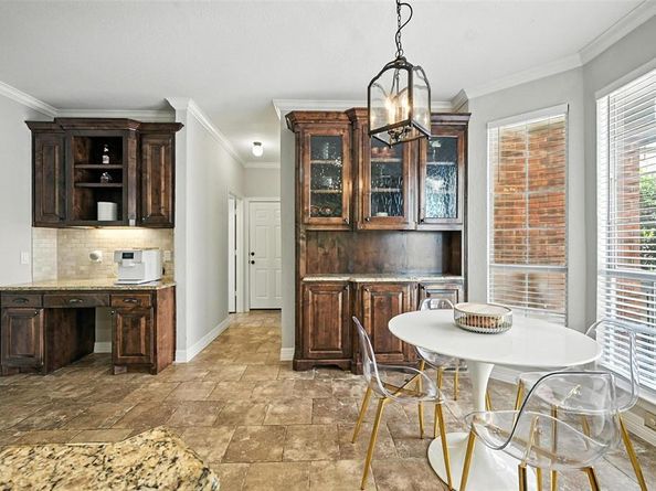 913  Hills Creek Drive , McKinney Texas 75072