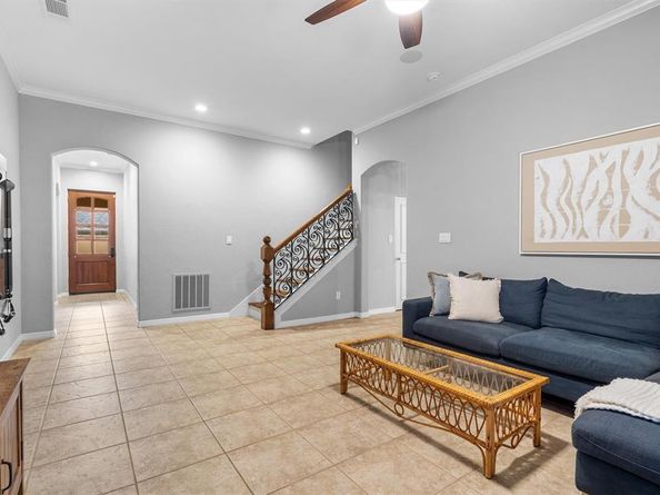 4323  Gilbert Avenue  4, Dallas Texas 75219