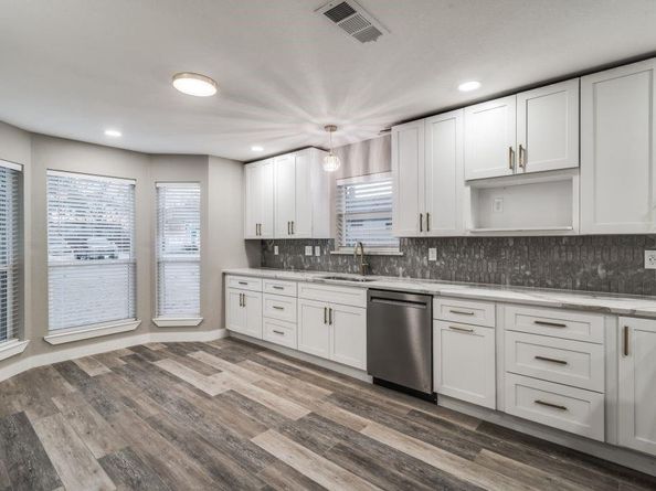 3500  Roberts Avenue , Dallas Texas 75215