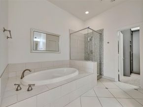 3200  Ross Avenue  28, Dallas Texas 75204