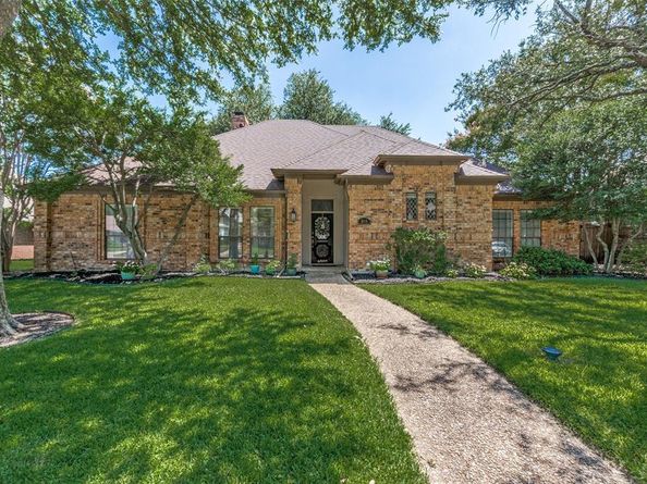 6808  Lovington Drive , Dallas Texas 75252